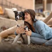 Qual é a raça de cachorro mais carinhosa? Descubra agora!